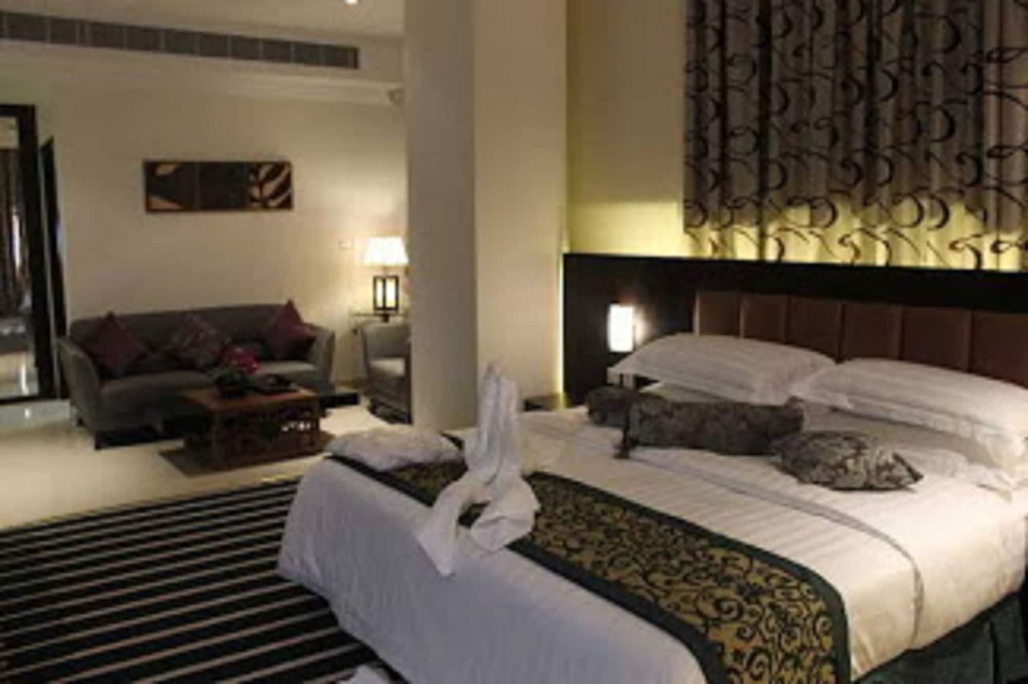 ריאד Sunday Millennia Hotel מראה חיצוני תמונה